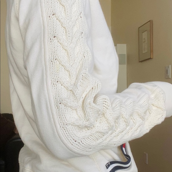 Tommy Hilfiger vintage hoodie - Picture 3 of 5